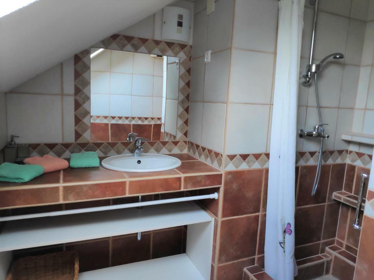Villa Punta Blava - Beach Front, Ideal For Family Vacation With Kids, Large Terraces With Sea View, Internet, Netflix, No Pets Allowed Obrovac Esterno foto