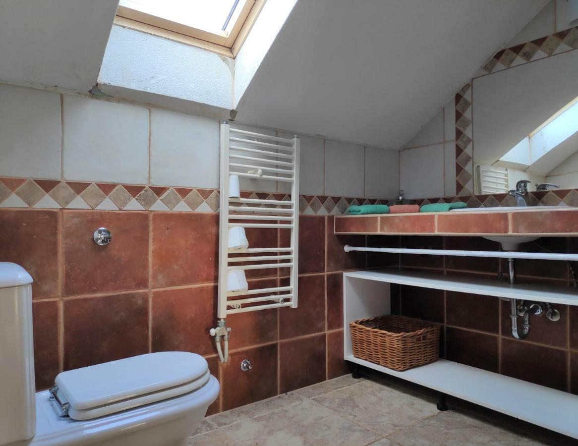 Villa Punta Blava - Beach Front, Ideal For Family Vacation With Kids, Large Terraces With Sea View, Internet, Netflix, No Pets Allowed Obrovac Esterno foto