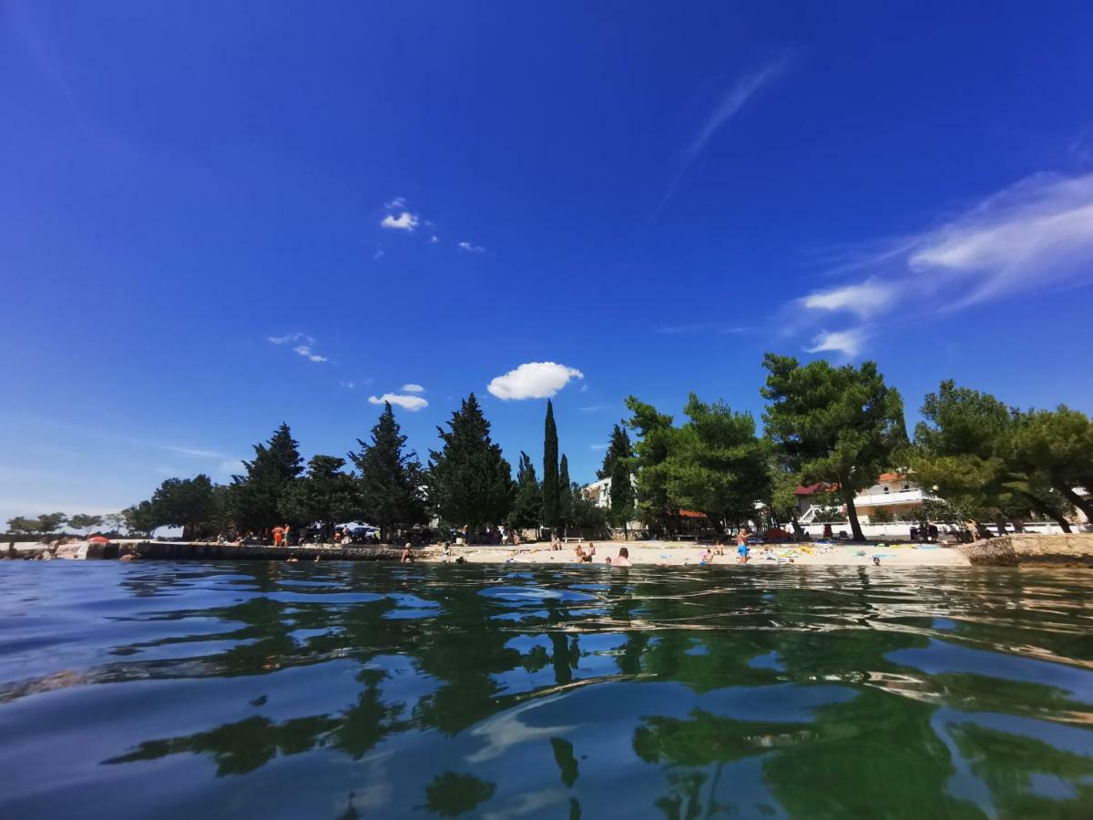 Villa Punta Blava - Beach Front, Ideal For Family Vacation With Kids, Large Terraces With Sea View, Internet, Netflix, No Pets Allowed Obrovac Esterno foto